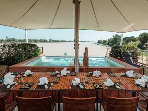 Aqua Mekong_Outdoor Dining_04