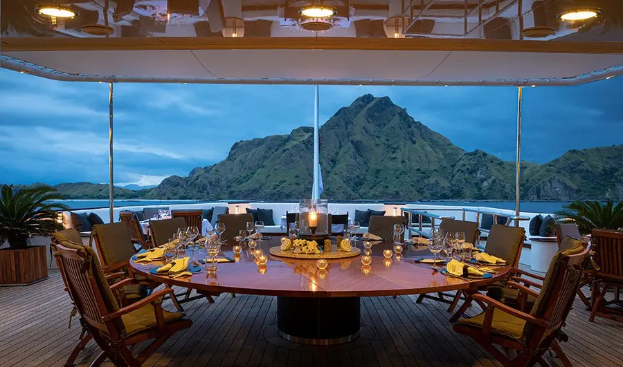 Aqua Blu - Outdoor Dining - 07