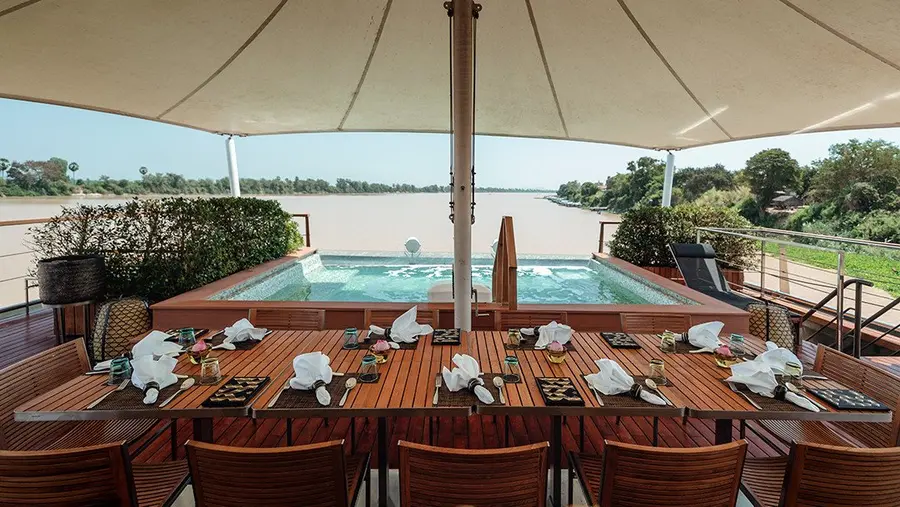 Aqua Mekong_Outdoor Dining_04
