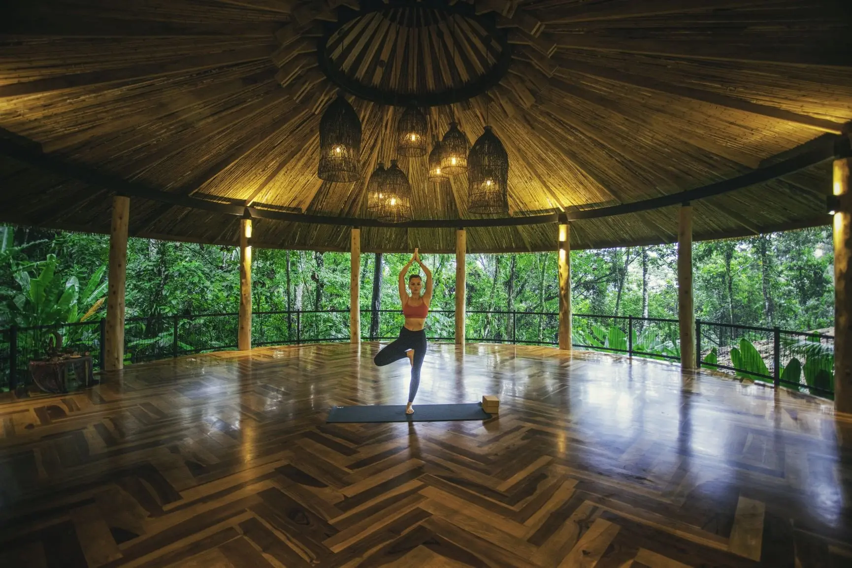 Yoga 4