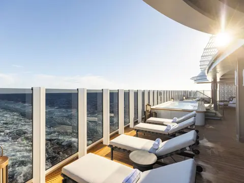 GRA Spa Pool Deck_2025-09-24_10-15-22