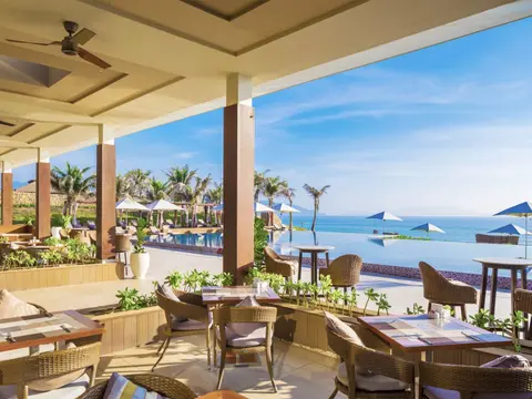 Fusion-Resort-Cam-Ranh-Fresh-Restaurant-7785p