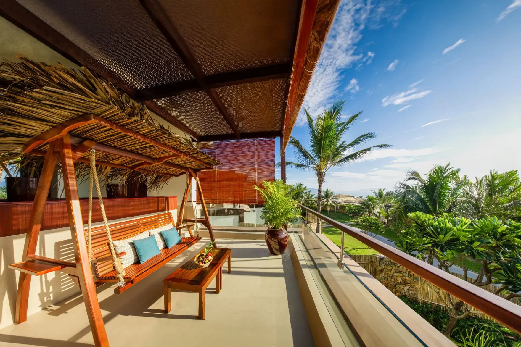Ocean View Suite (2)