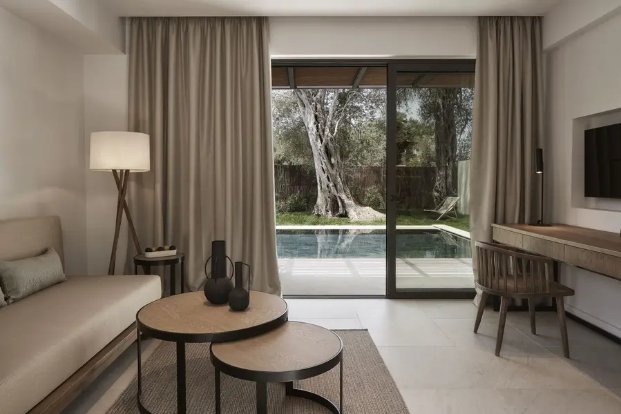 Executive Suite GV with Private Pool (1)