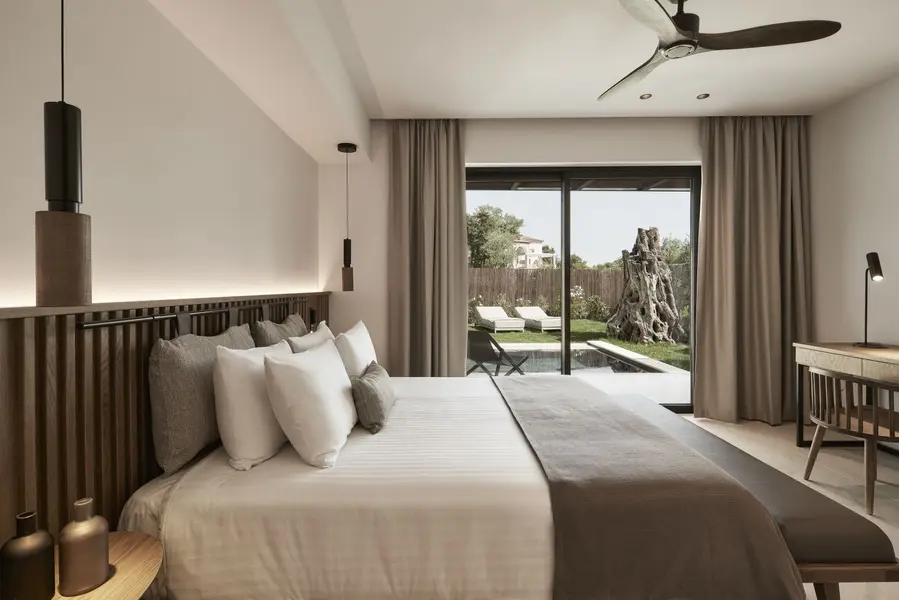 Premier Suite 2 BR GV with Private Pool (9)