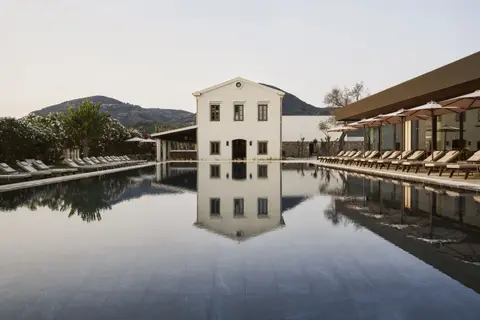 The Olivar Suites