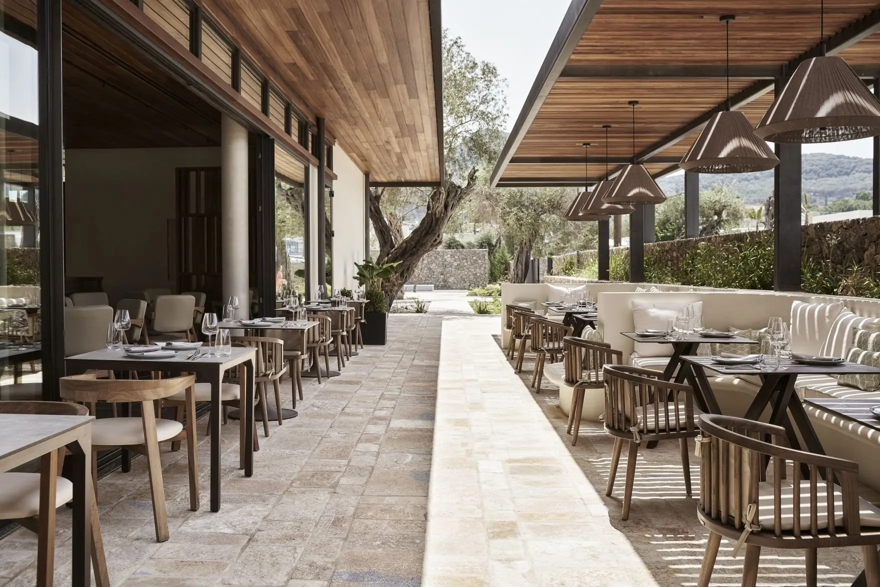 Flya A la Carte Restaurant 11