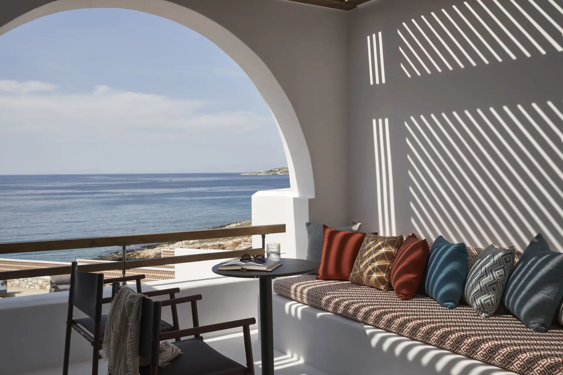 andronis-minois-essence-suite-sea-view