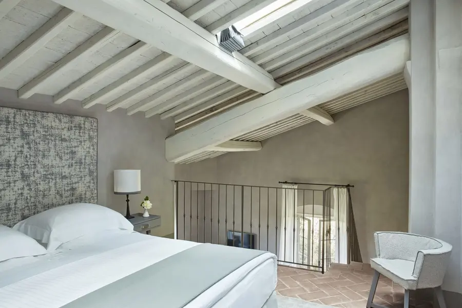 MM_19_Loft_Suite_Bedroom_-_2