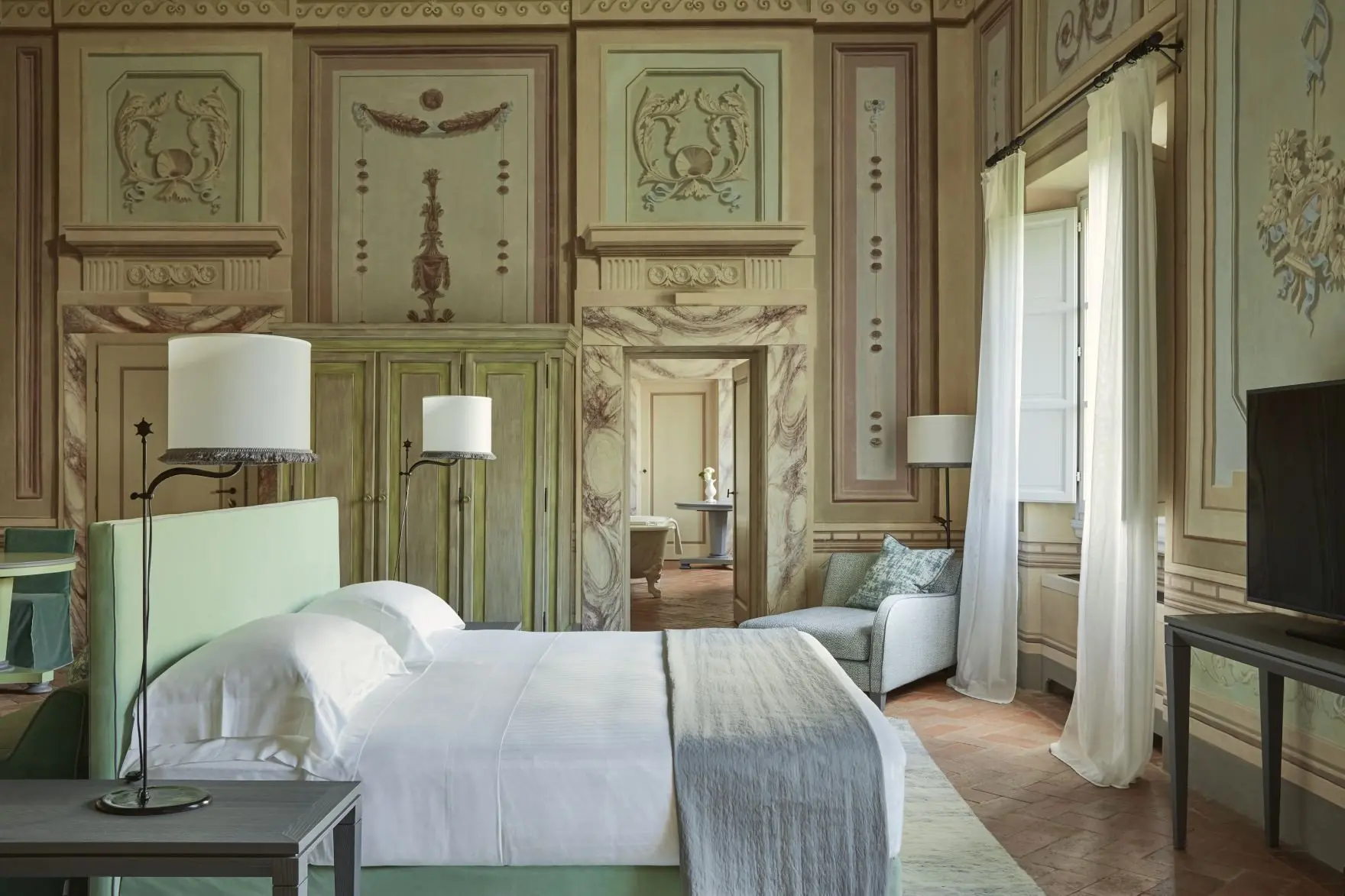 Heritage_Suite_Bedroom_High_Resolution_3