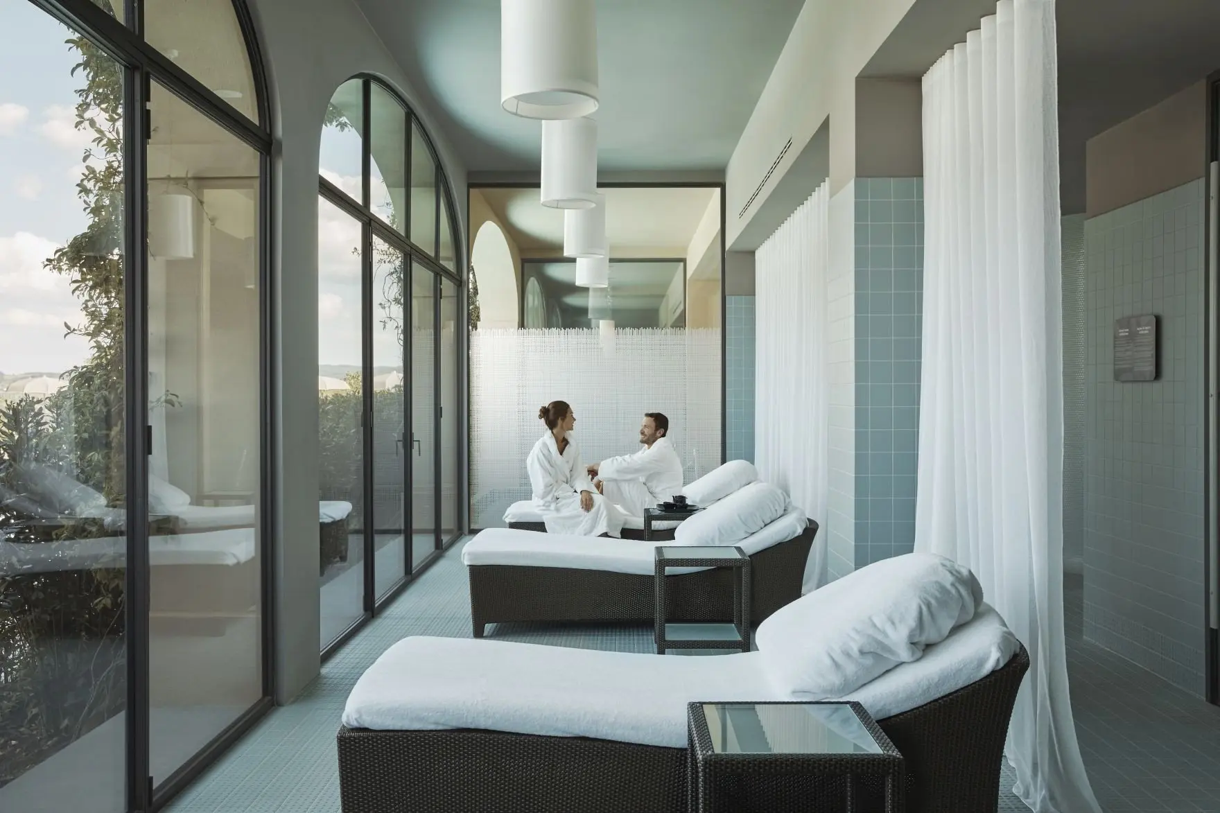 MM_21_COMO Shambhala Retreat_Relaxation Area with Models