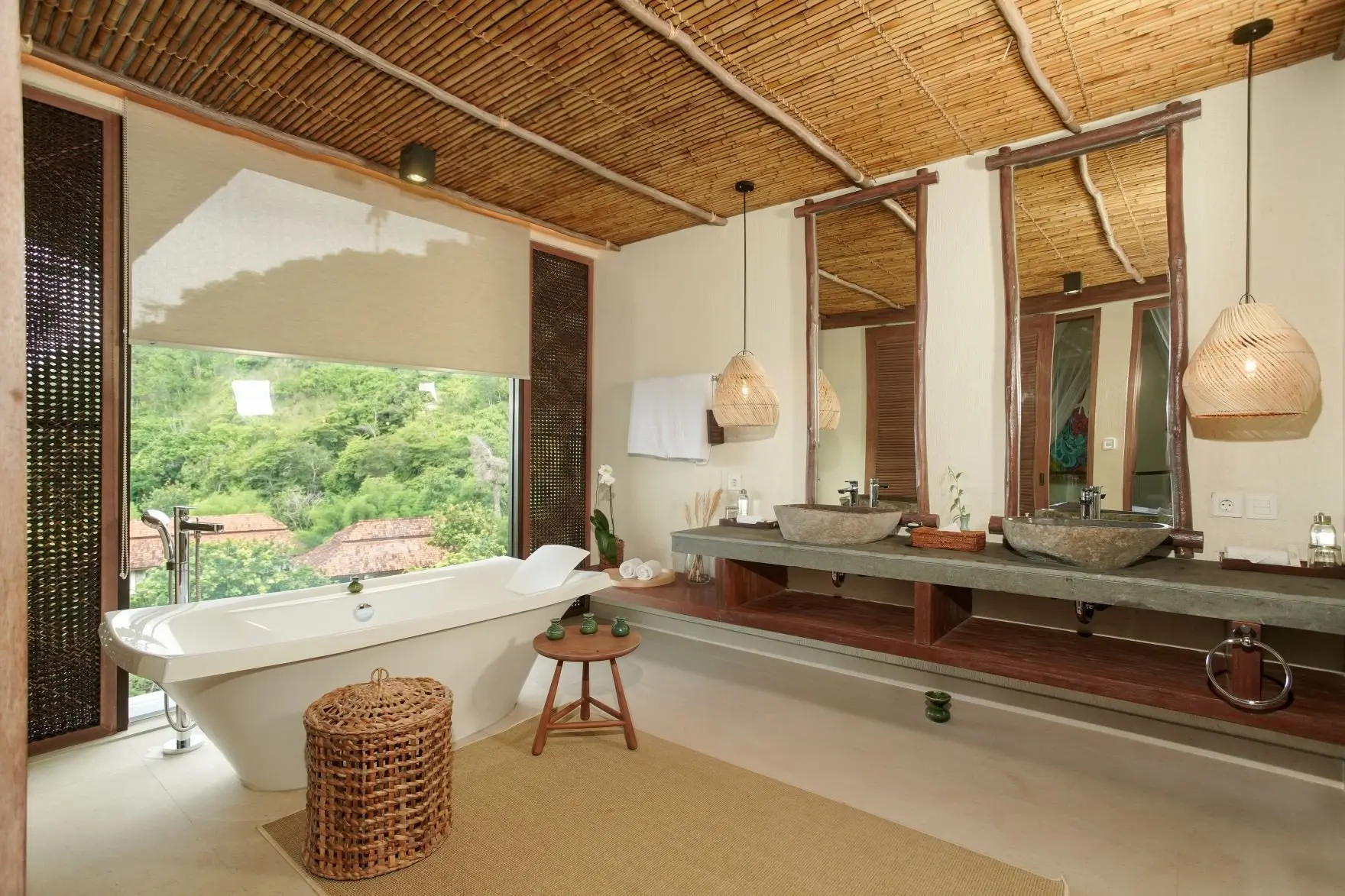 Hanging Pool Villa (25)