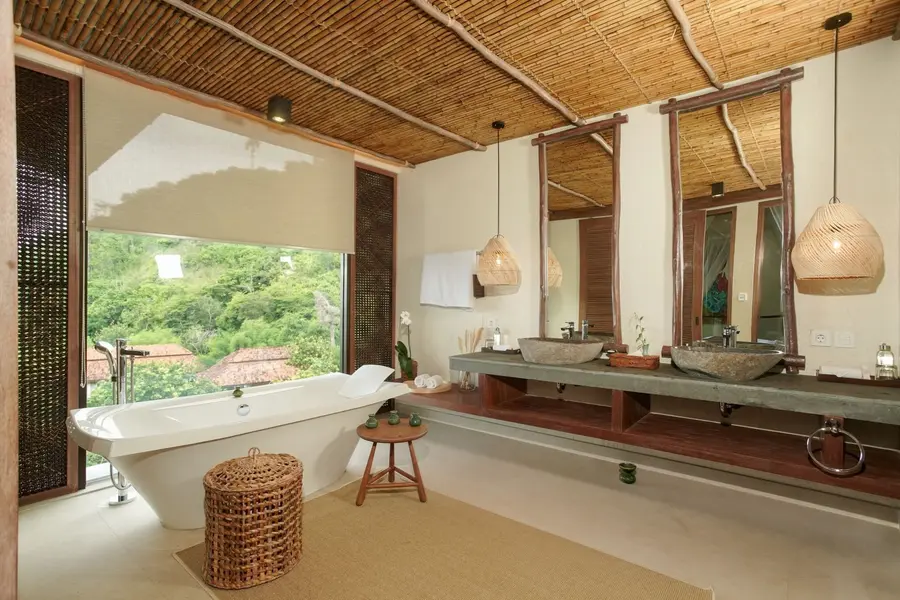 Hanging Pool Villa (25)