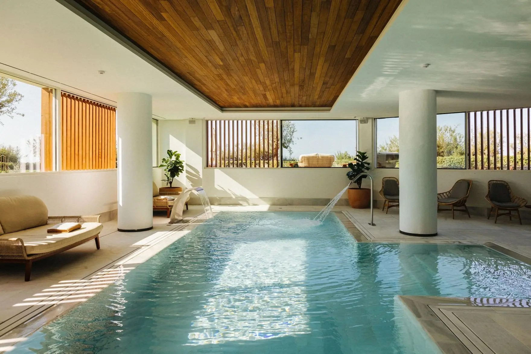 326GranMeliaVillaLeBlanc-Thai Room Spa and Wellness Indoor Pool