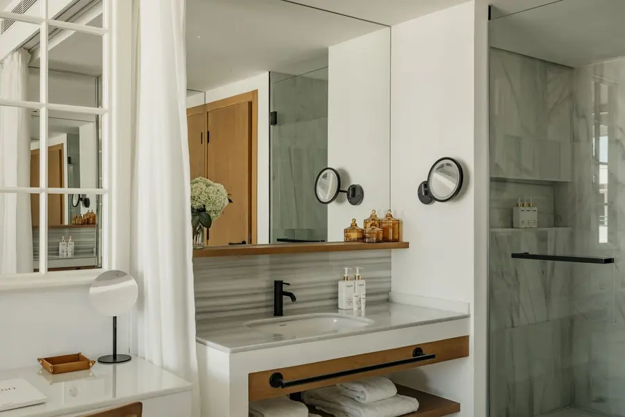 110GranMeliaVillaLeBlanc-Premium Room with Terrace Bathroom