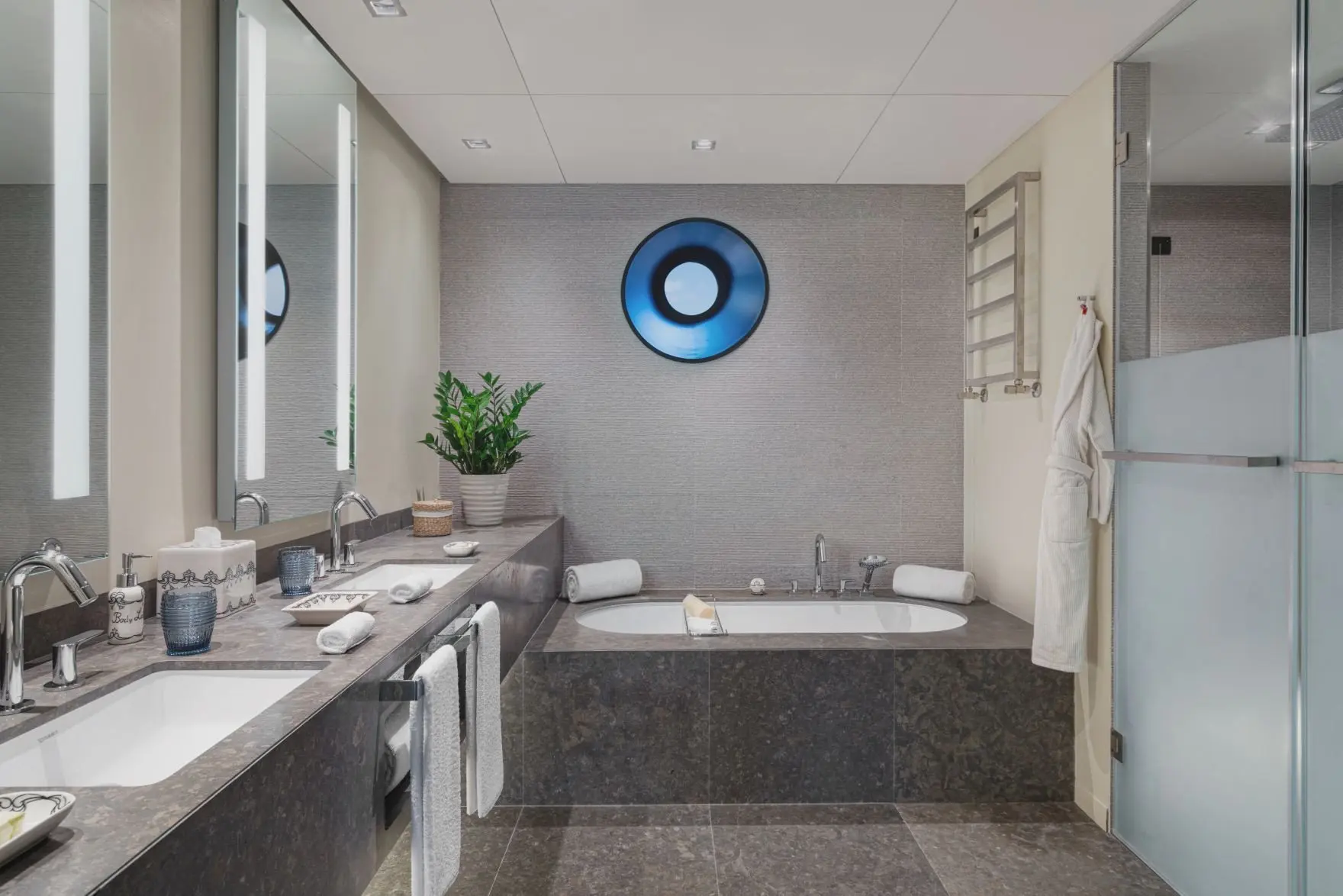 Vineyard_Suite_bathroom