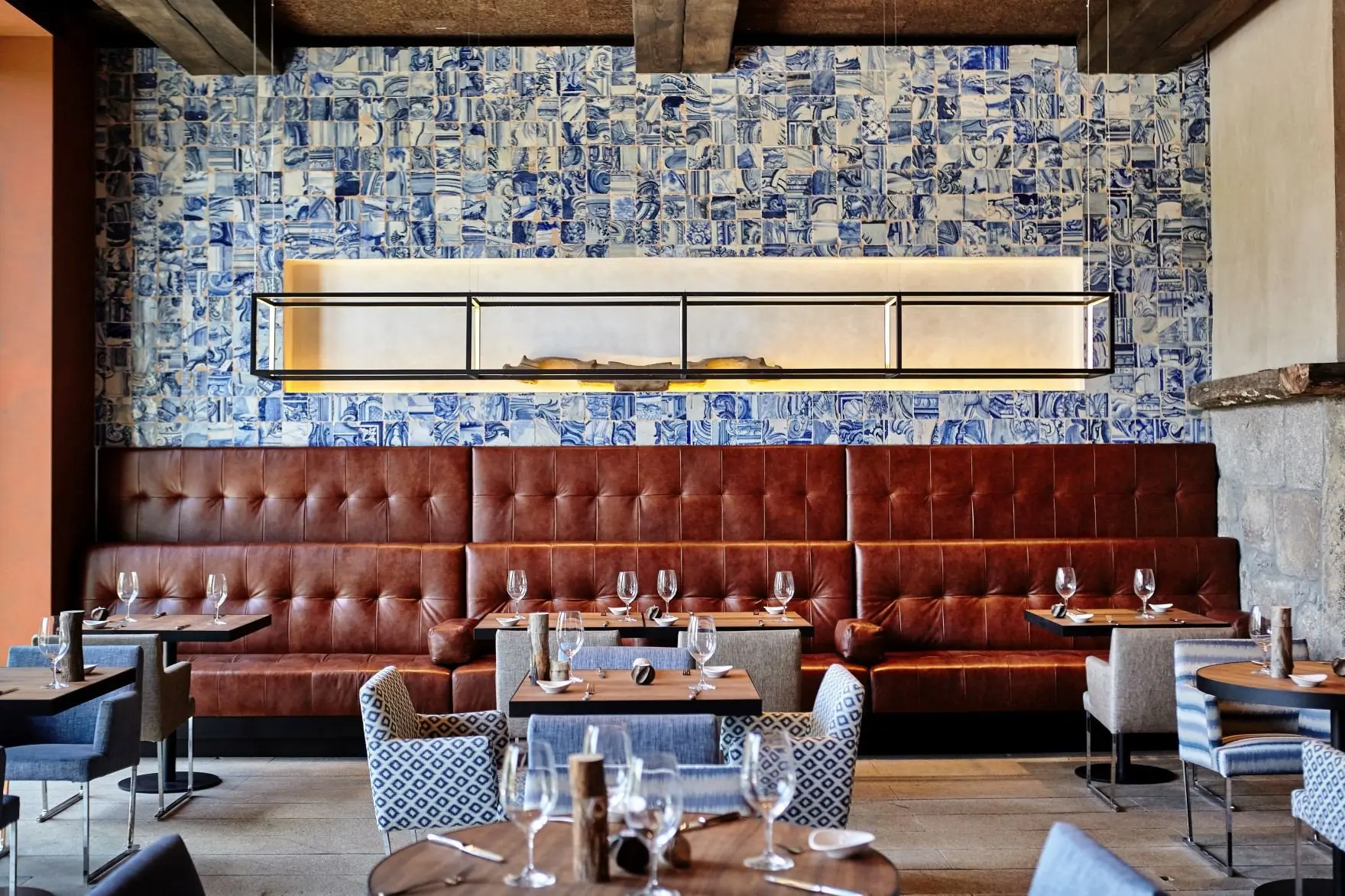 The Vale de Abraao_dining room