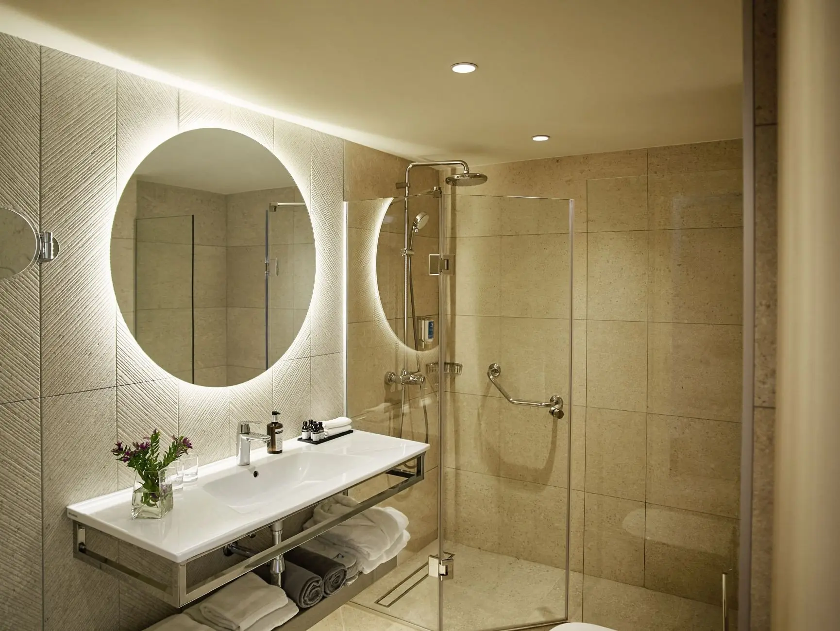 cp40_14101_JSM_JSX_WOL