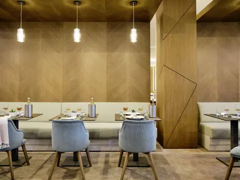 cp_14610_Restaurant_WOL