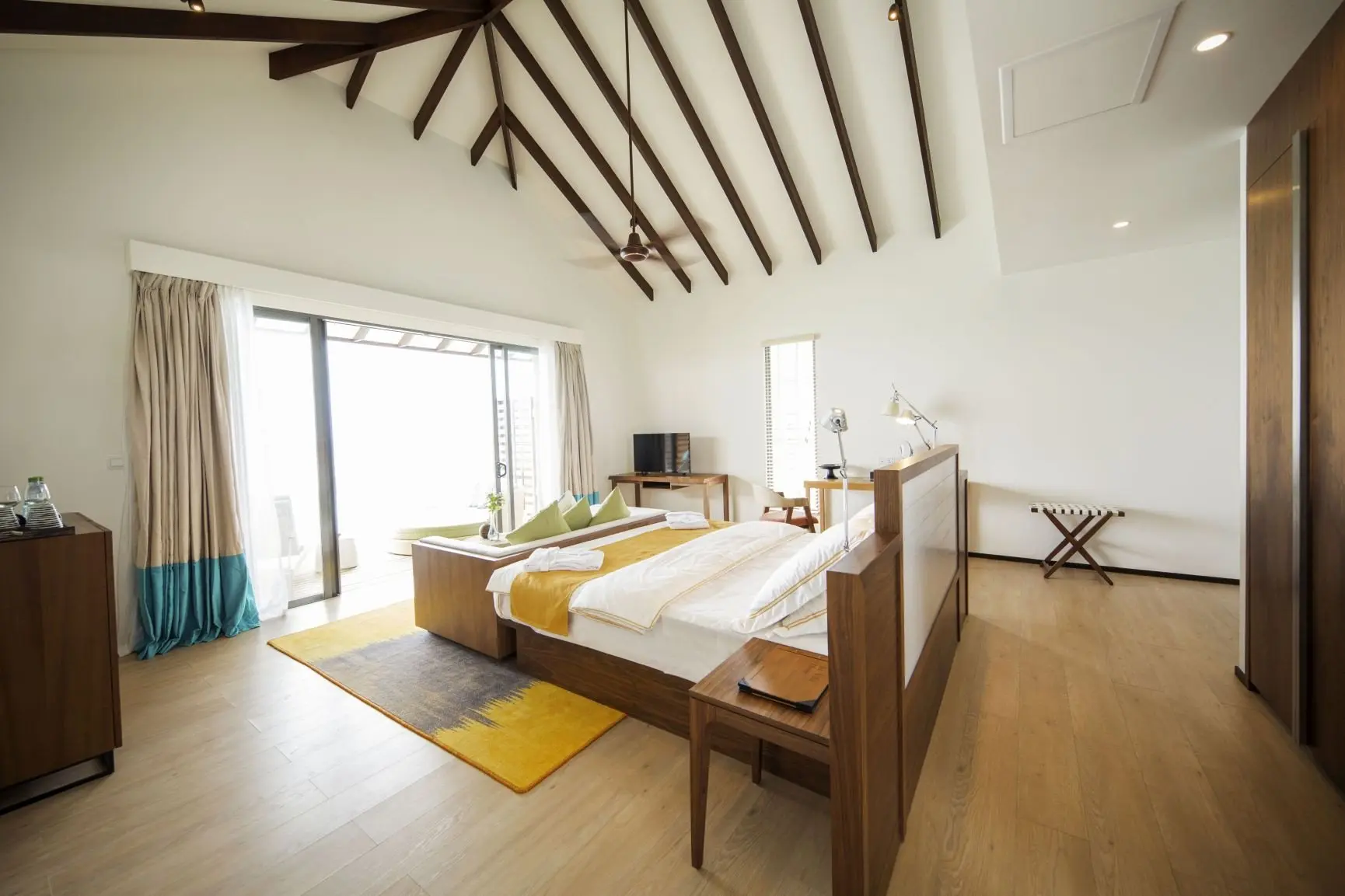 mn58_11422_BUM3_Wasserbungalow_mit_Pool_WOL