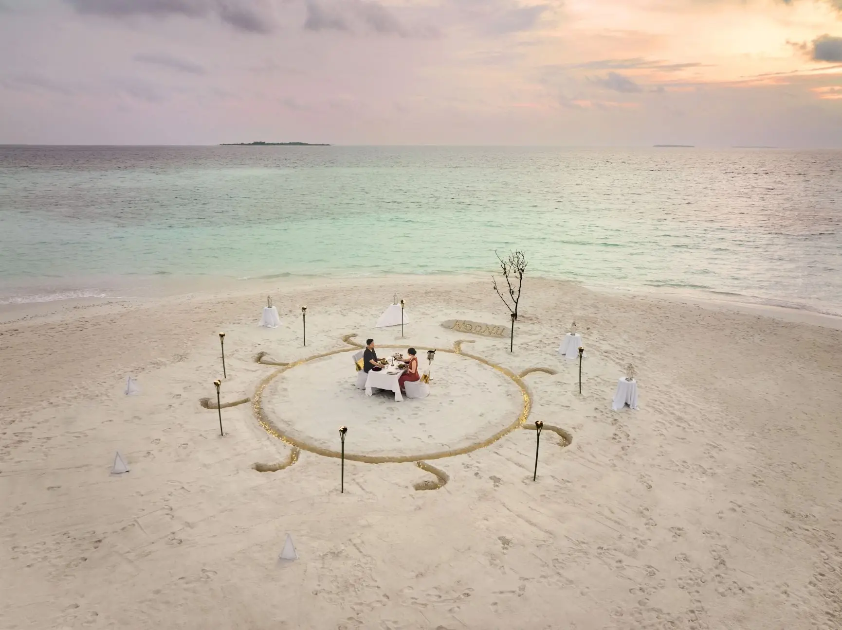 RCMN_BEACH_BBQ_15927_WOL