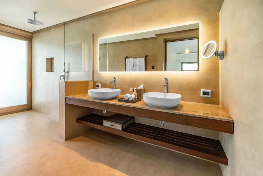 Nala_Ocean_Pool_Villa_Bathroom_01