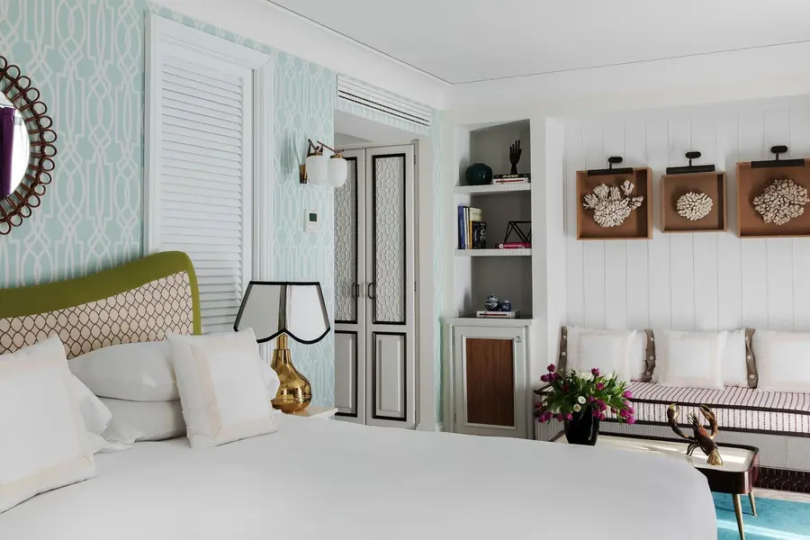 junior-suite-garden-view_52672727980_o