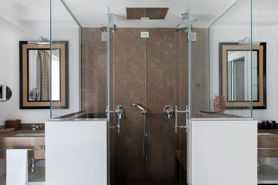 junior-suite-garden-view_52671792217_o