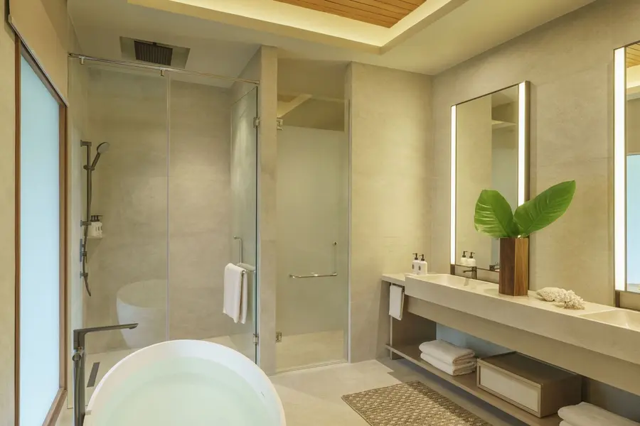 Two Bedroom Beach House with Pool - 10