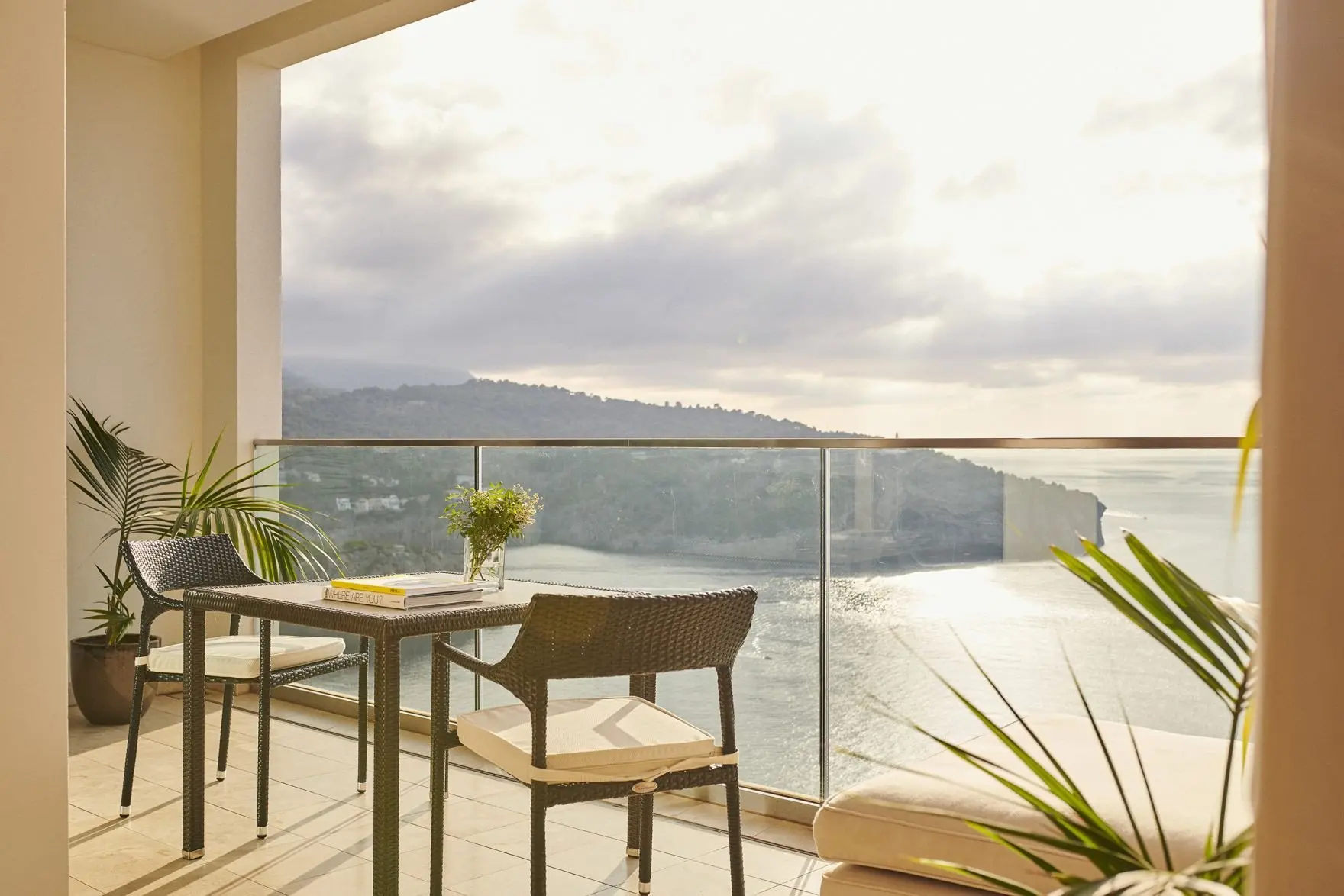 Jumeirah Mallorca - Premium Mediterranean Sea View