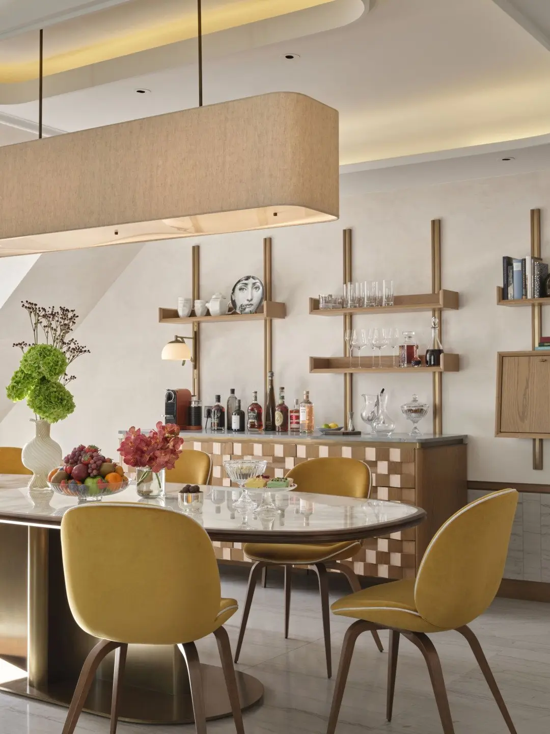 Rosewood Munich_Prinzessin Augusta House_502_Diningtable_Davide Lovatti_13