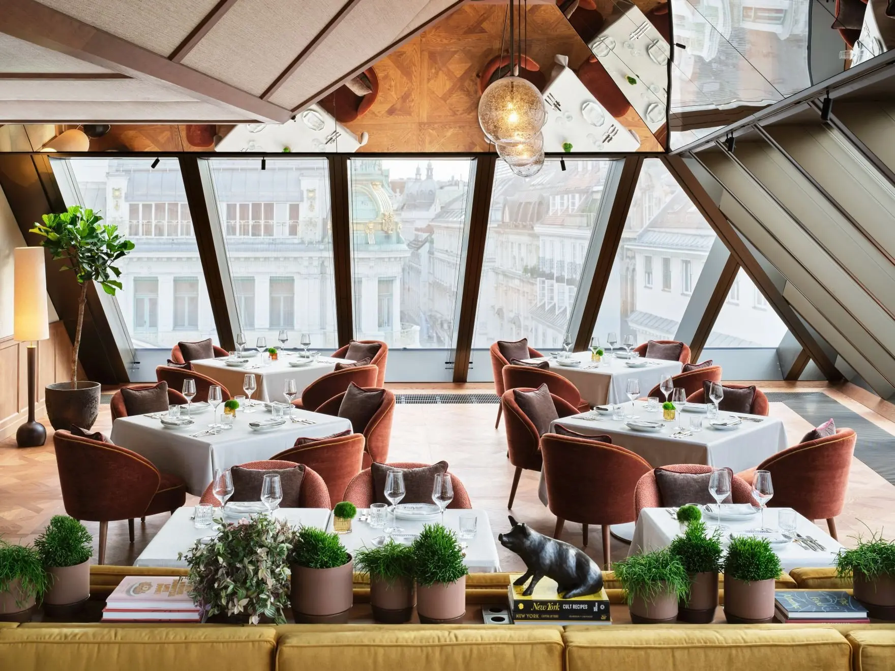 Rosewood Vienna_Neue Hoheit Brasserie Dining Room
