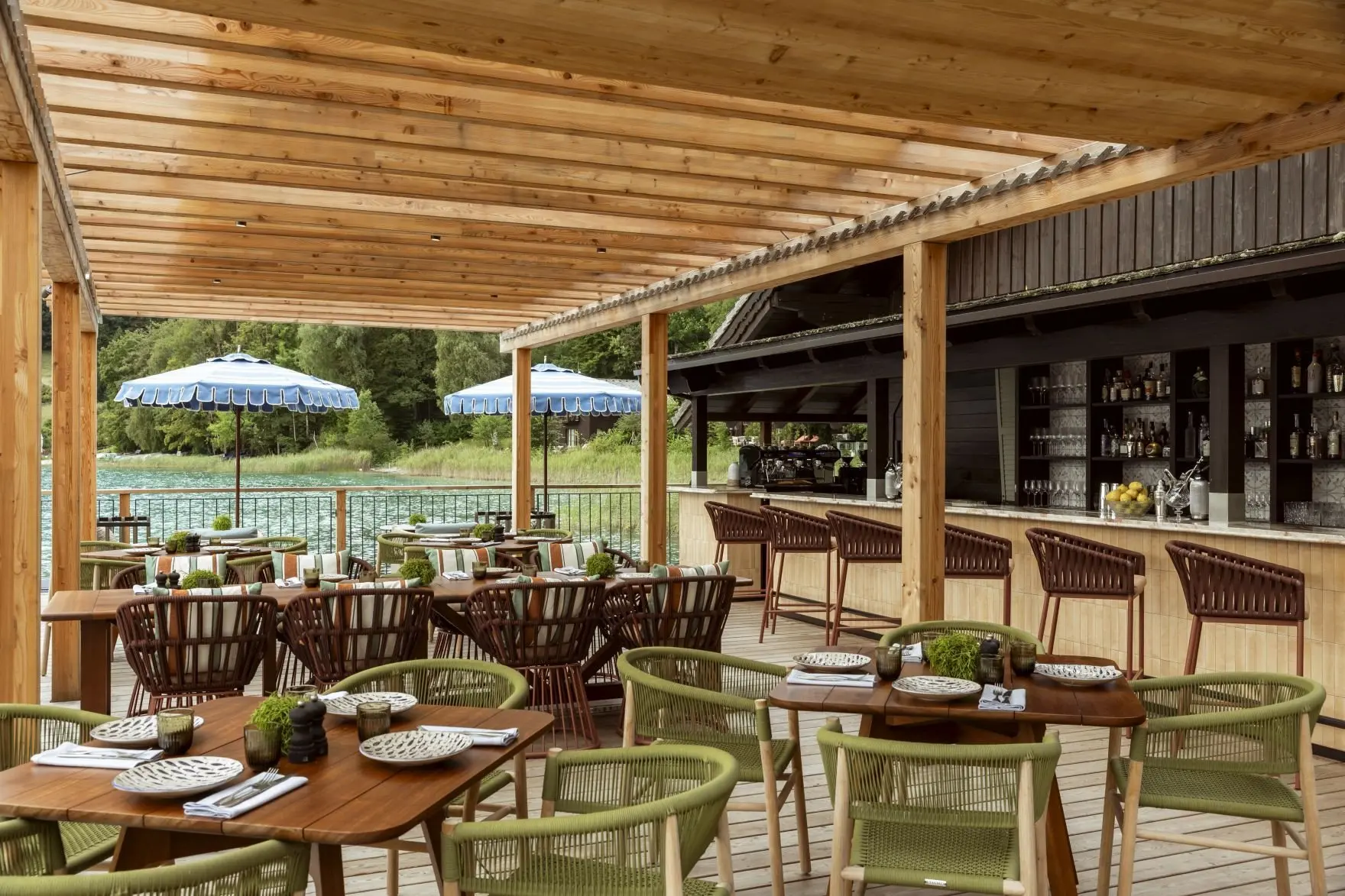 RWFSL_Facilities_RestaurantsandBars_Restaurant_SeeClub-3209