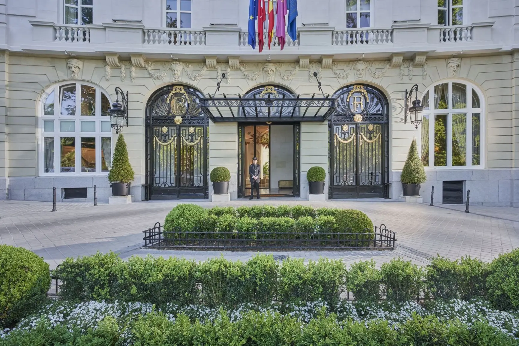 MandarinOrientalRitzEntrance