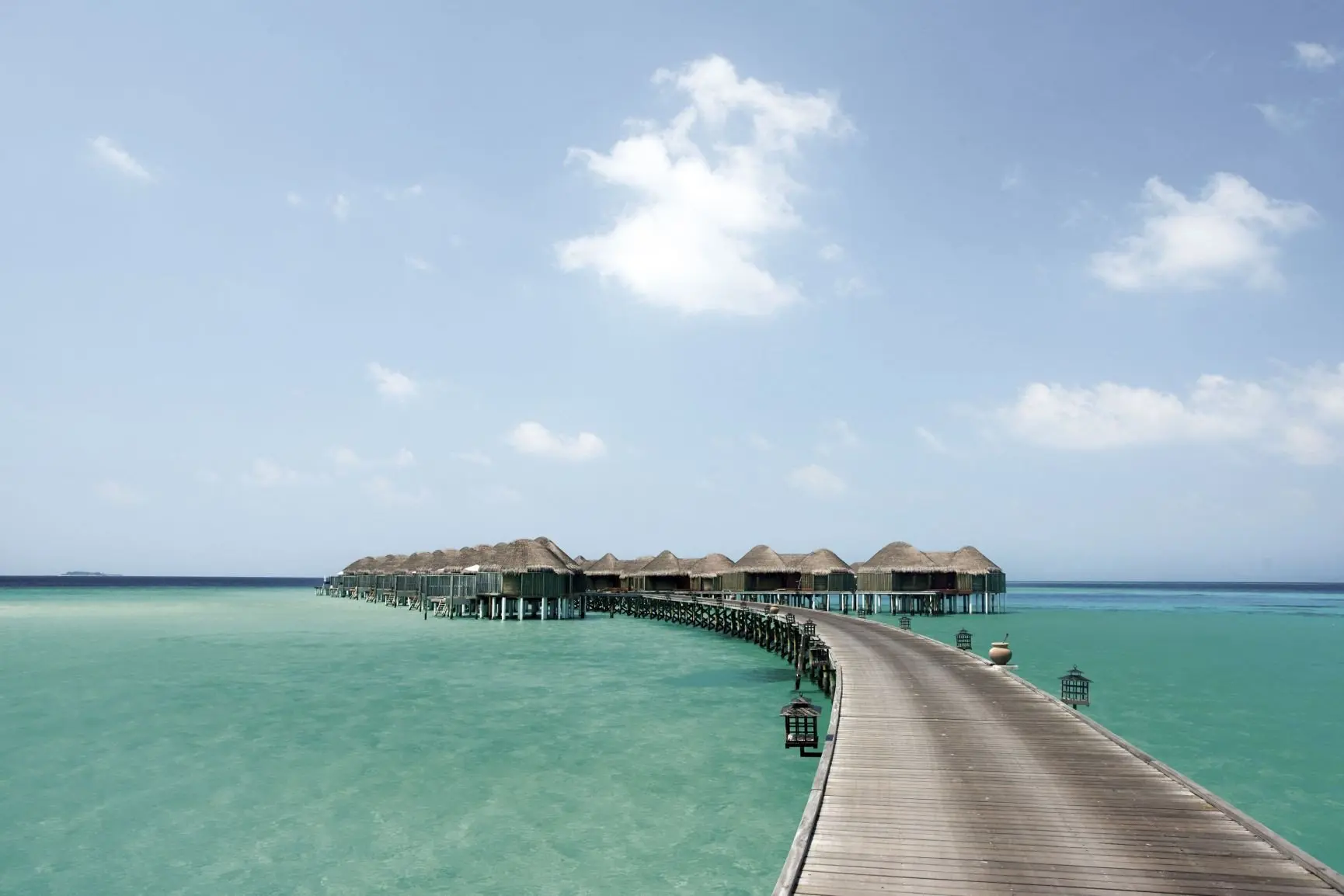 Constance-Halaveli-Accommodation-Water_Villa-06