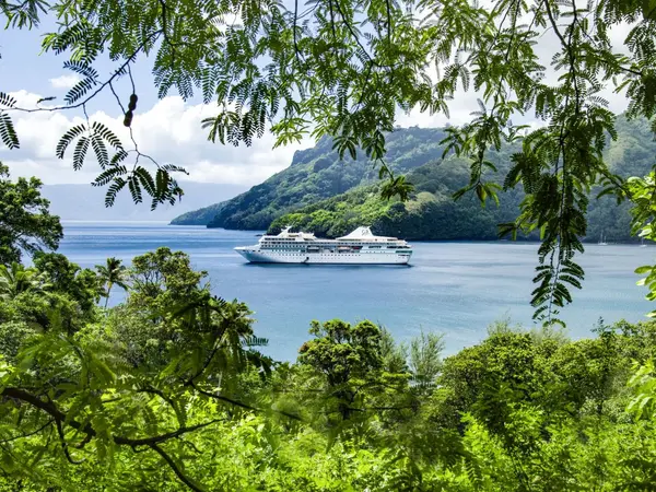 50_Polynesie_Francaise_Hapatoni_Tahuata-Island©StudioPONANT-Guillaume_Robin