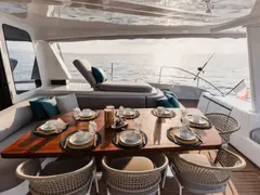 22-SOP280125-20250204-Spirit-of-Ponant-Seychelles-Cockpit-Arrière-Petit-Déjeuner