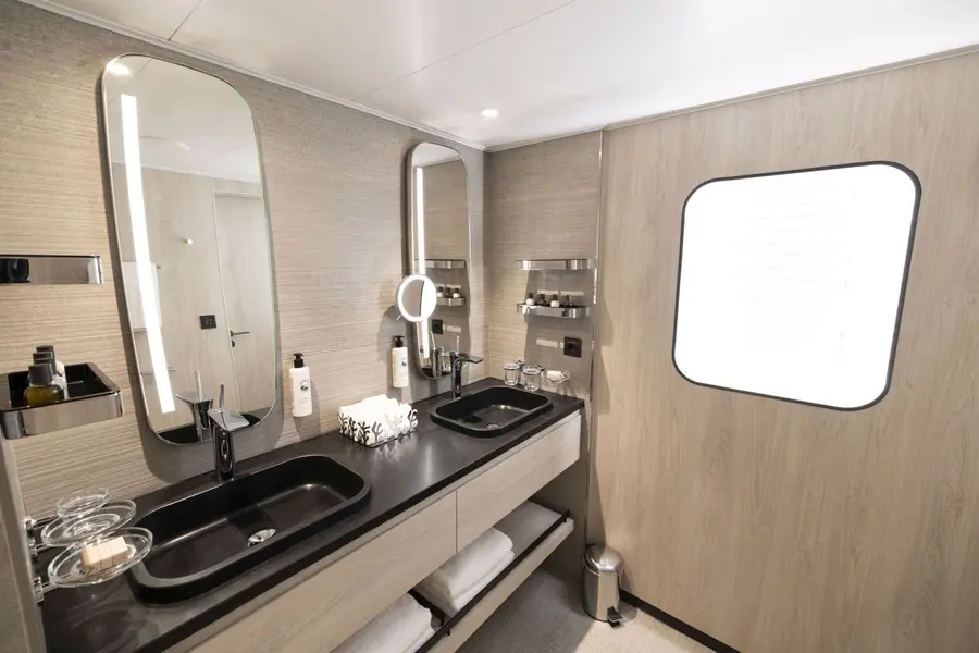 0O5A0127_PO150123_le_ponant_suite_privilege_alizes©PONANT-Julien Fabro
