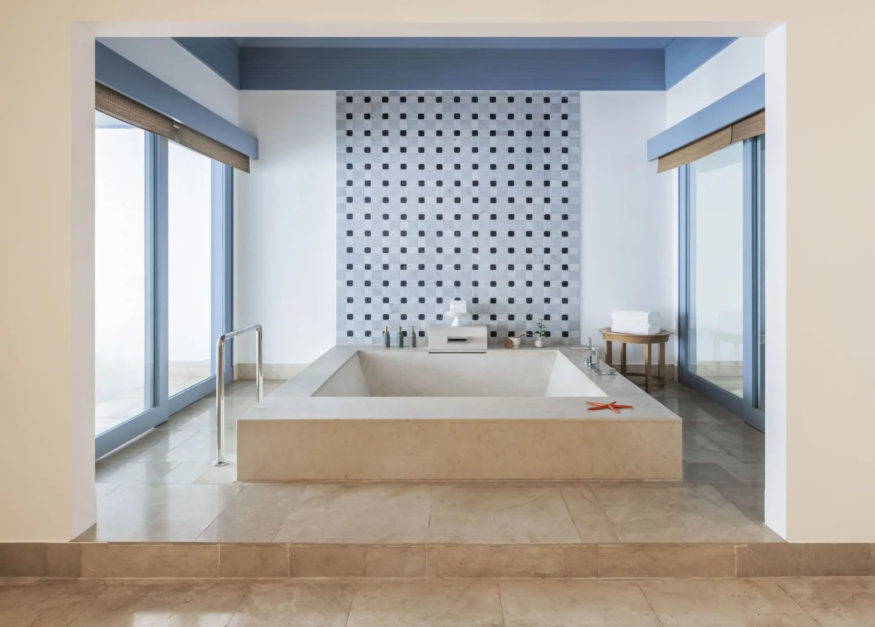 AK_MLEHP_Island Villa (14)- Bathtub