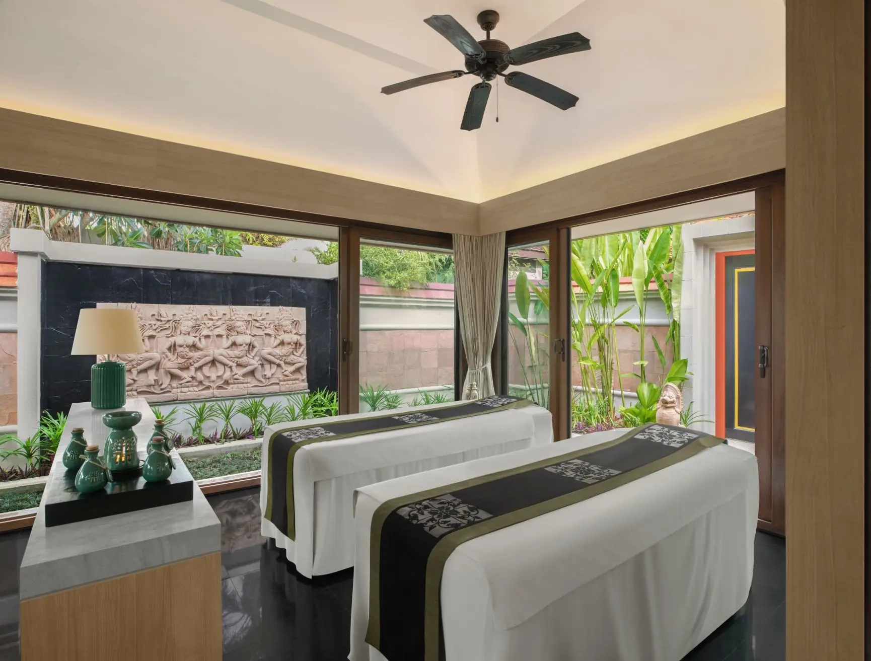 BT Phuket - Spa - Treatment Room_32894576