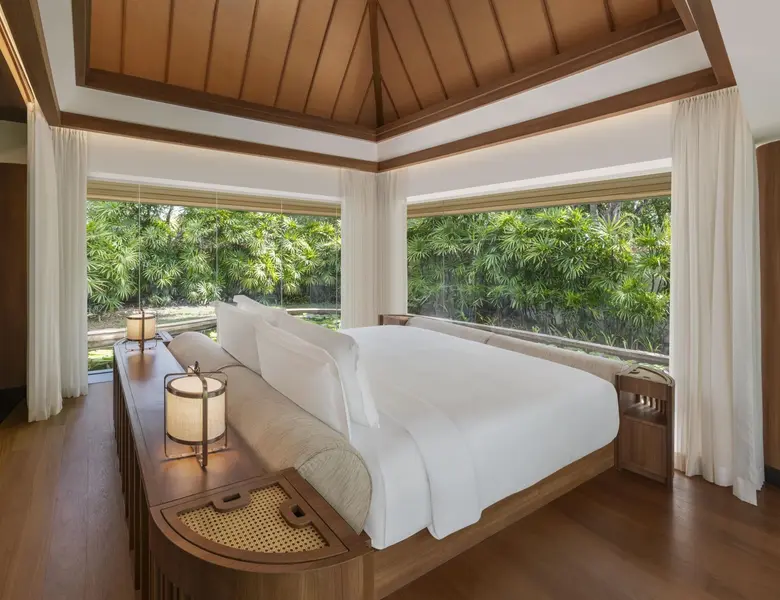 Spa Pool Villa Bedroom_41439414