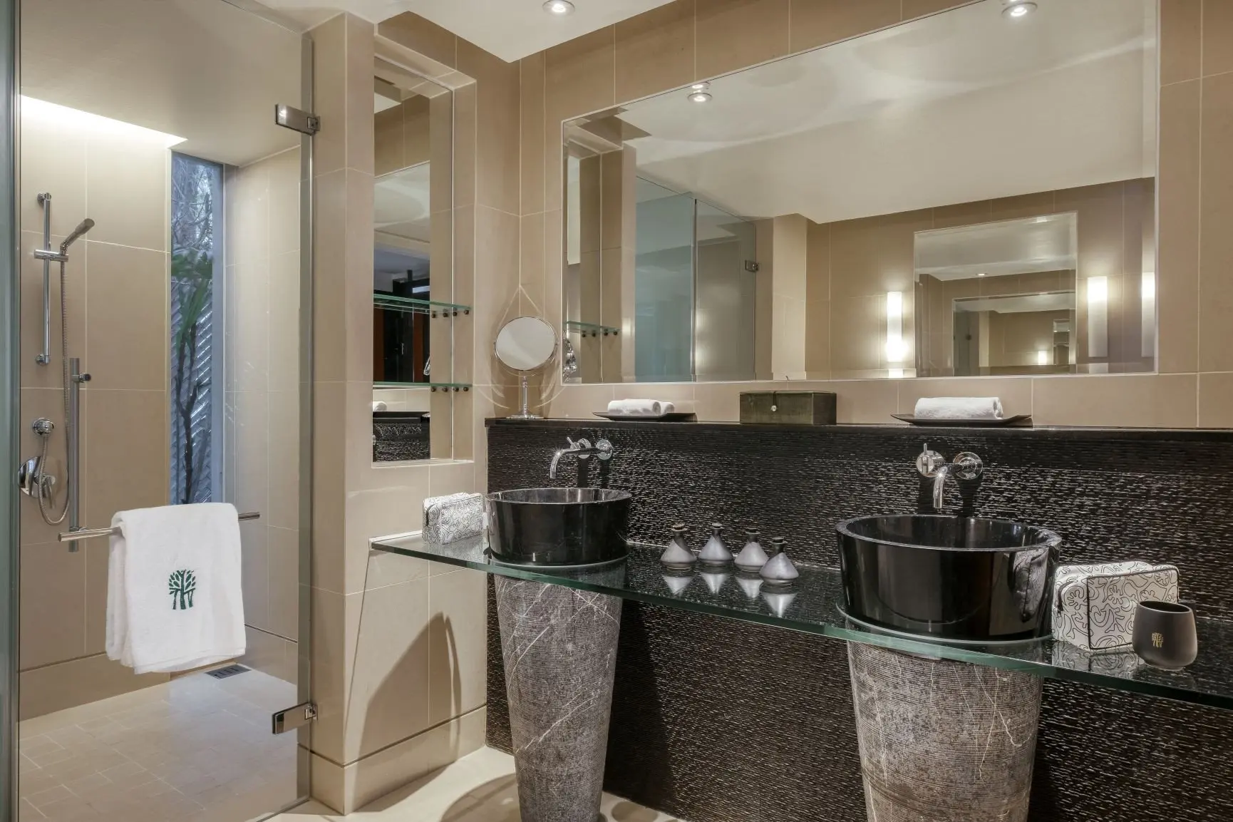 Two Bedroom DoublePool Villa 2nd Bathroom - DoublePool Villas By Banyan Tree Phuket_26483004