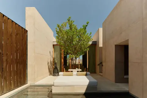 Desert Pool Suite