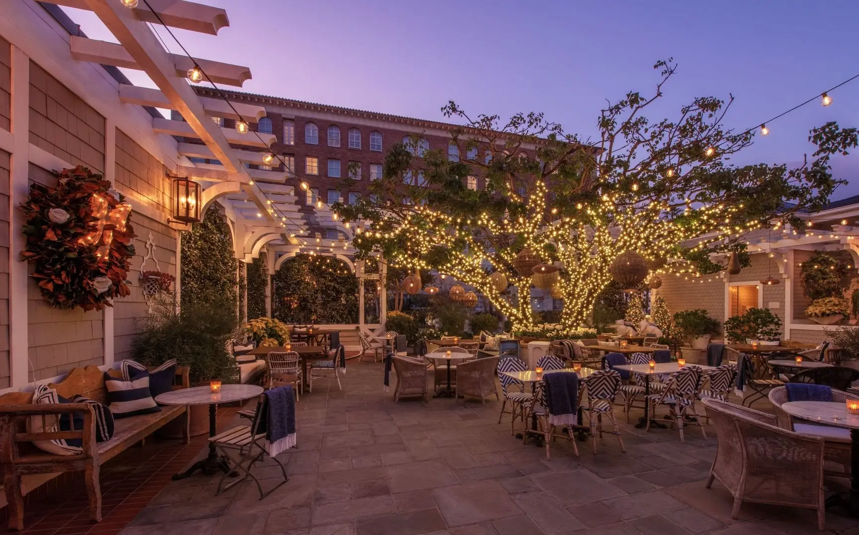 Holiday Courtyard