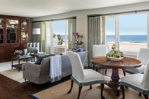 Pacific View Suite