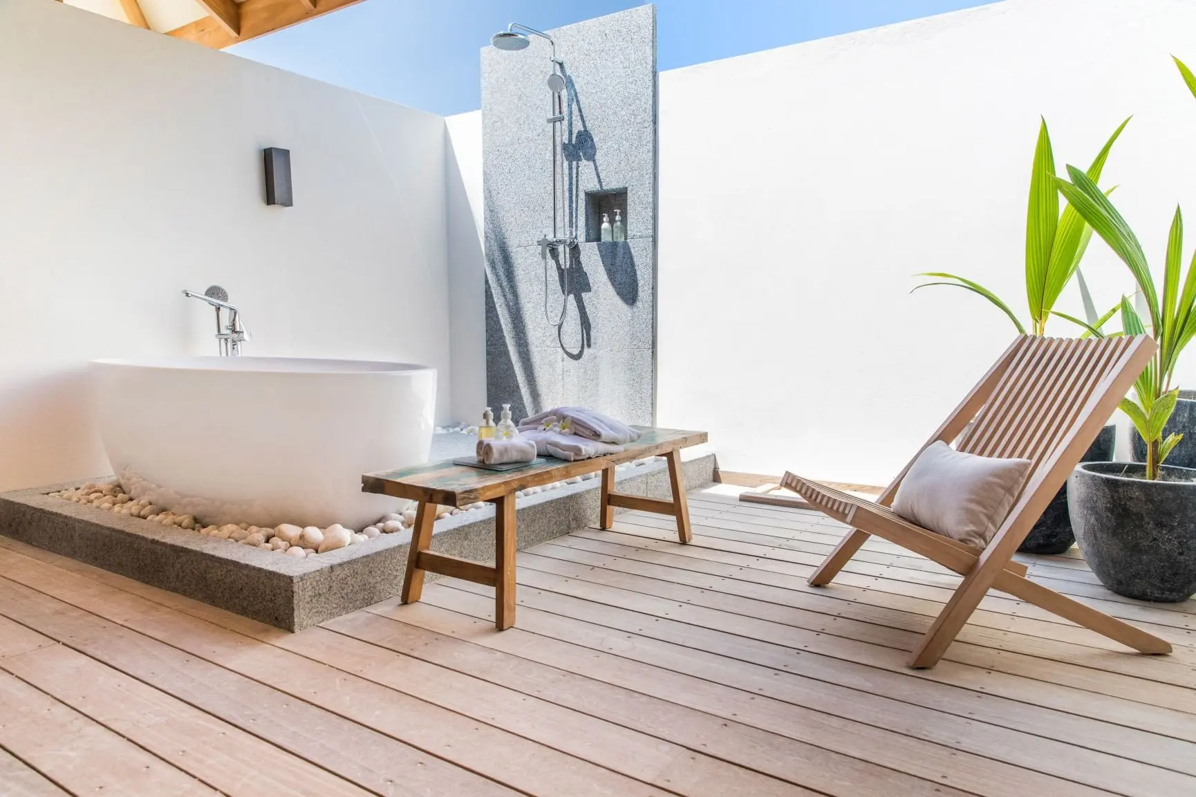 OceanPoolVillaBathroomInterior_1