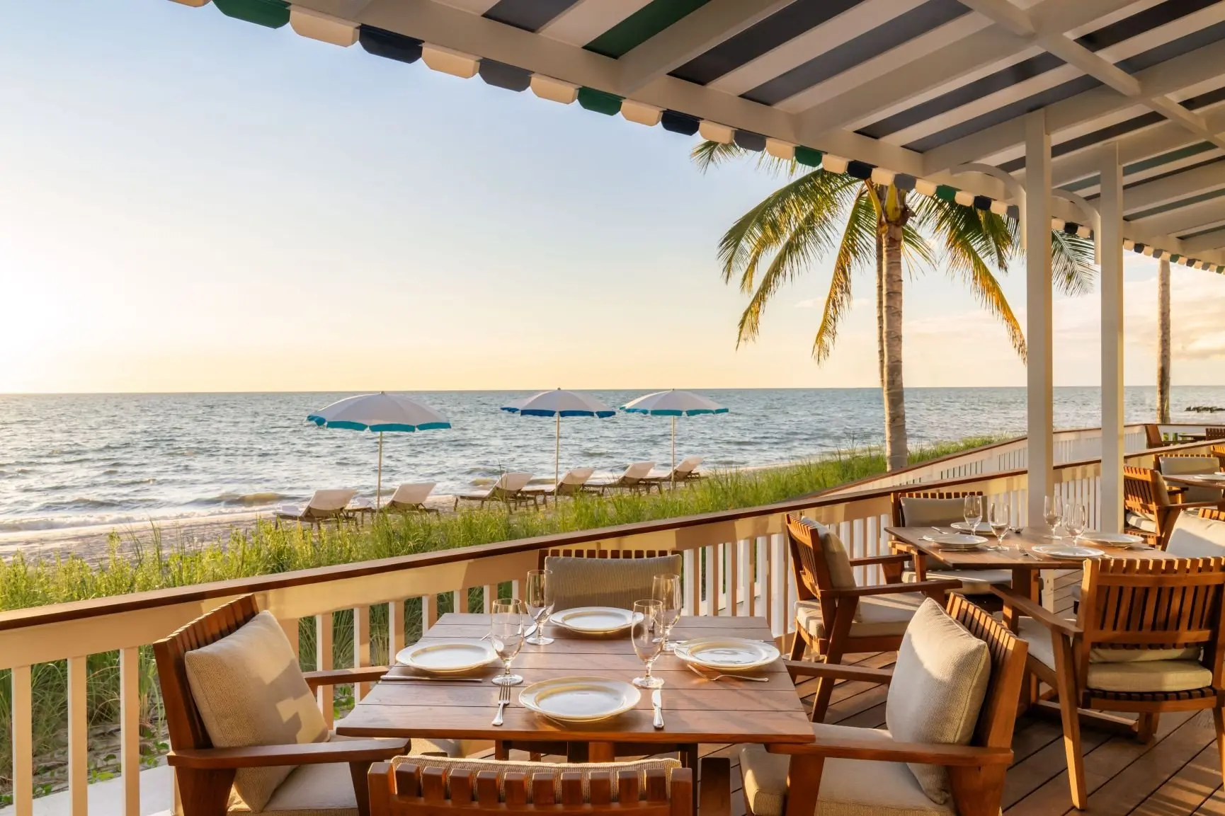 HB's Beachfront Dining