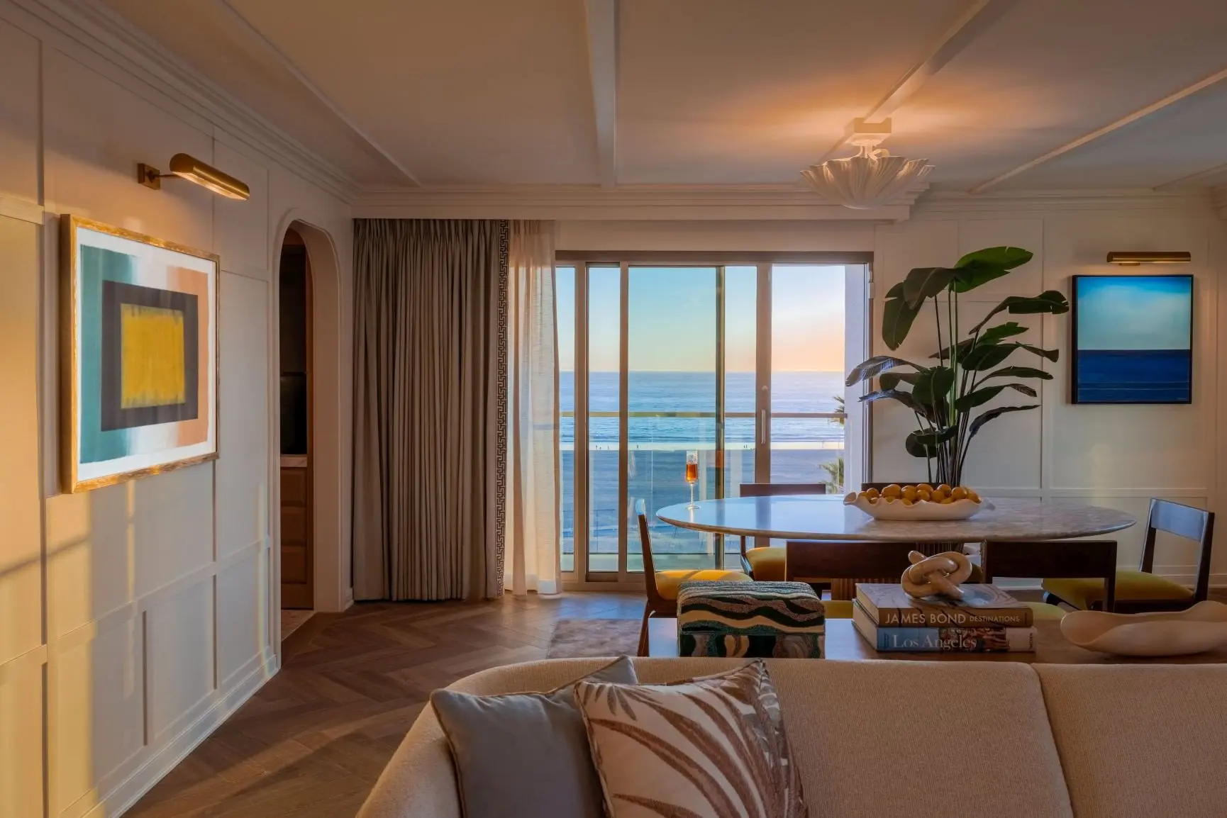 735 - Pacifica Oceanfront One bedroom Suite - 6