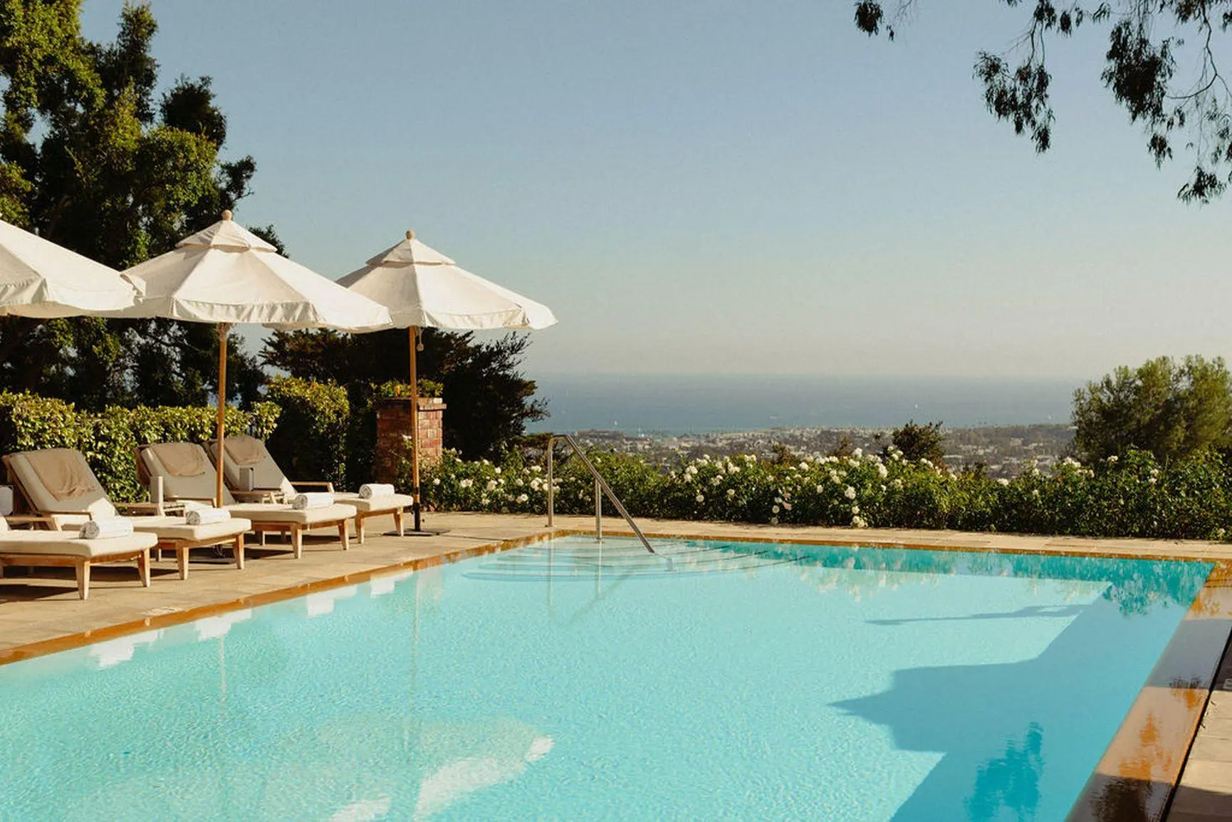 El Encanto Pool