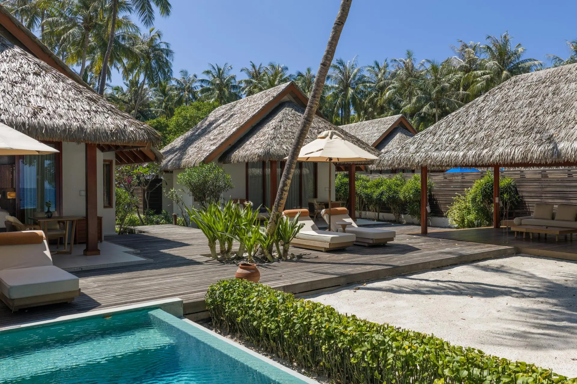2 room beach4